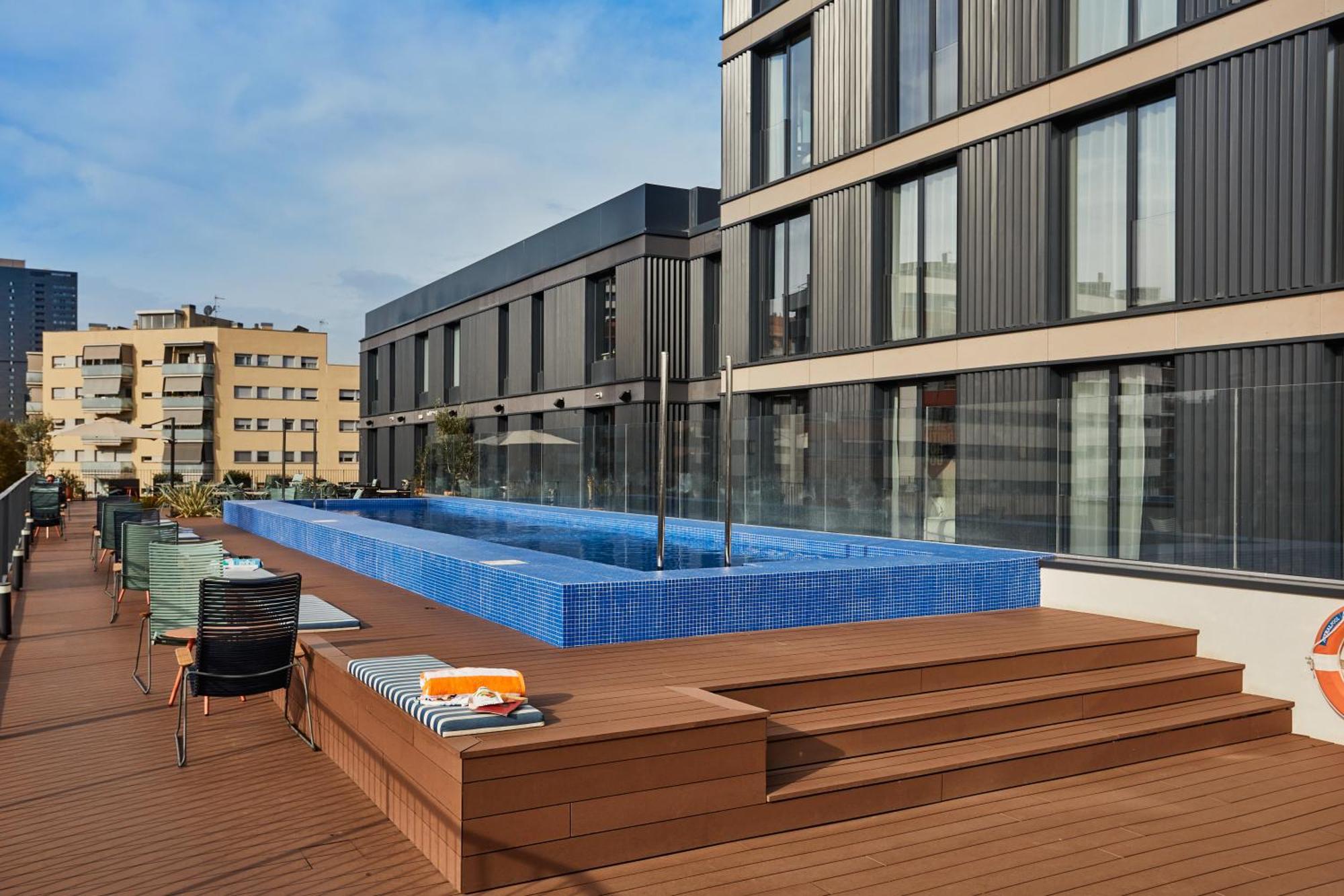 Hotel The Social Hub Barcelona Poblenou Esterno foto
