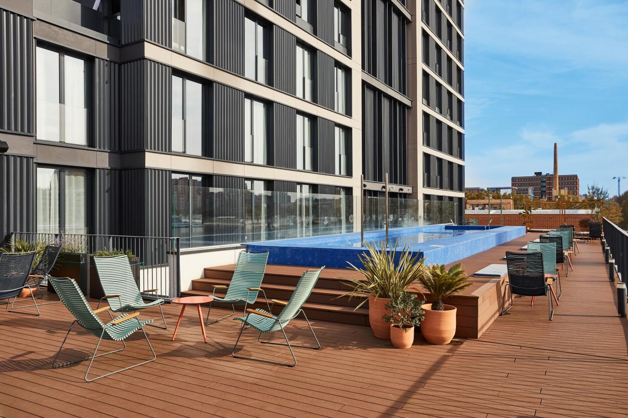 Hotel The Social Hub Barcelona Poblenou Esterno foto